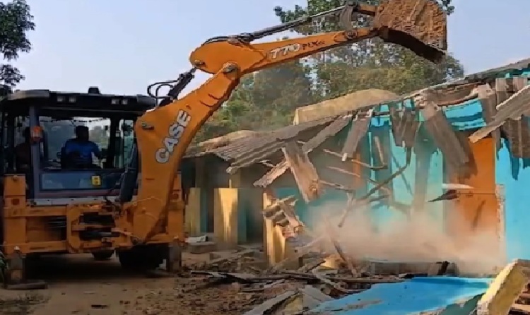 Odisha Demolishes Suspected Illegal Homes of Bangladeshi Nationals