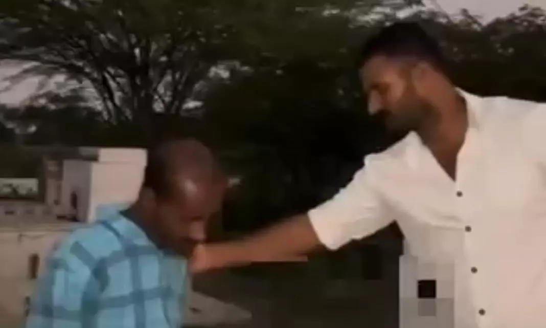 8-Yr-Old Dies of Starvation in Telangana, Villagers Fund for Last Rites