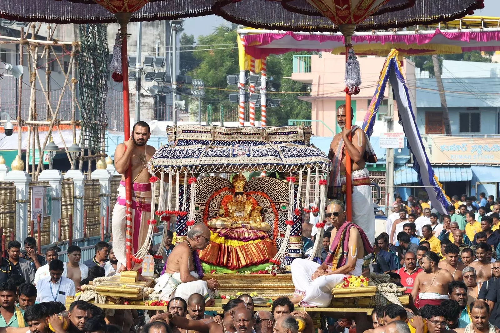 3rd Day Of Tiruchanoor Brahmotsavams Sees Muthyapu, Simha Vahana Sevas 3rd Day Of Tiruchanoor Brahmotsavams Sees Muthyapu, Simha Vahana Sevas