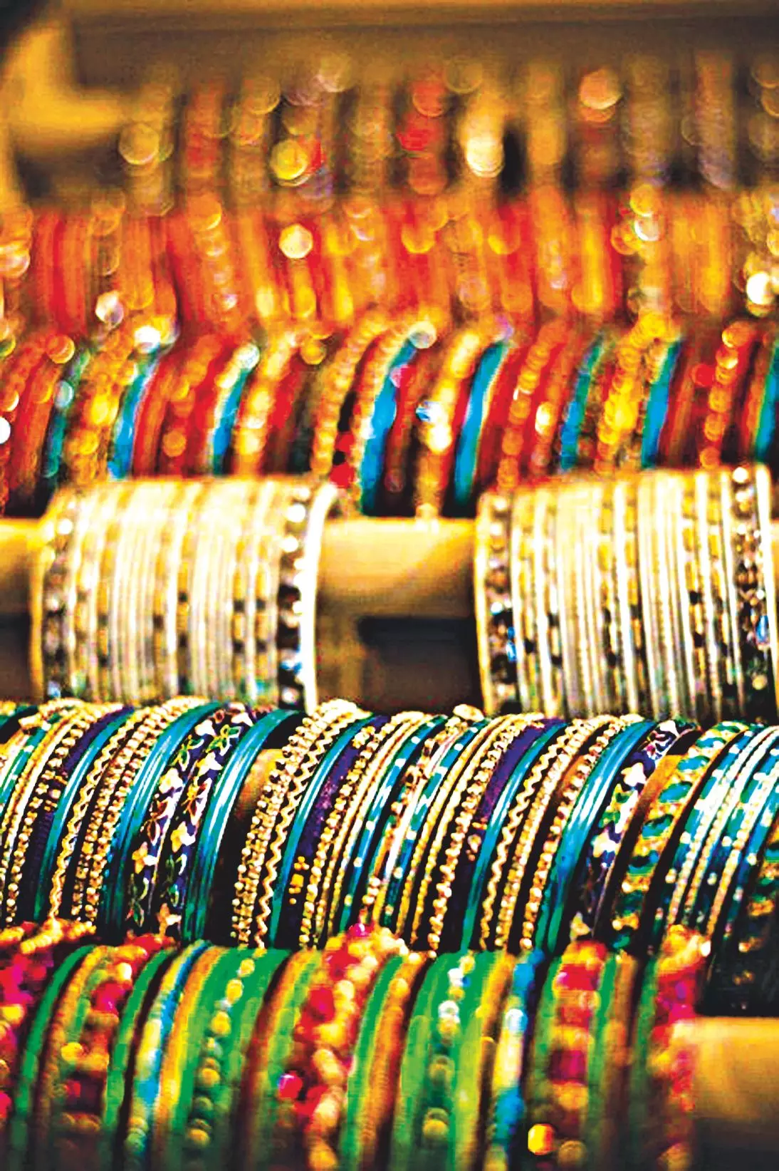 Glass Bangles Make a Wrist-Oric Comeback Glass Bangles Make a Wrist-Oric Comeback