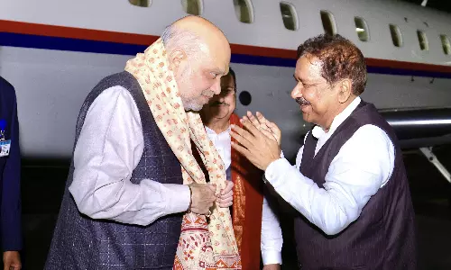 Amit Shah Reaches Patna Ahead of Nitish Kumar’s Oath Ceremony Amit Shah Reaches Patna Ahead of Nitish Kumar’s Oath Ceremony