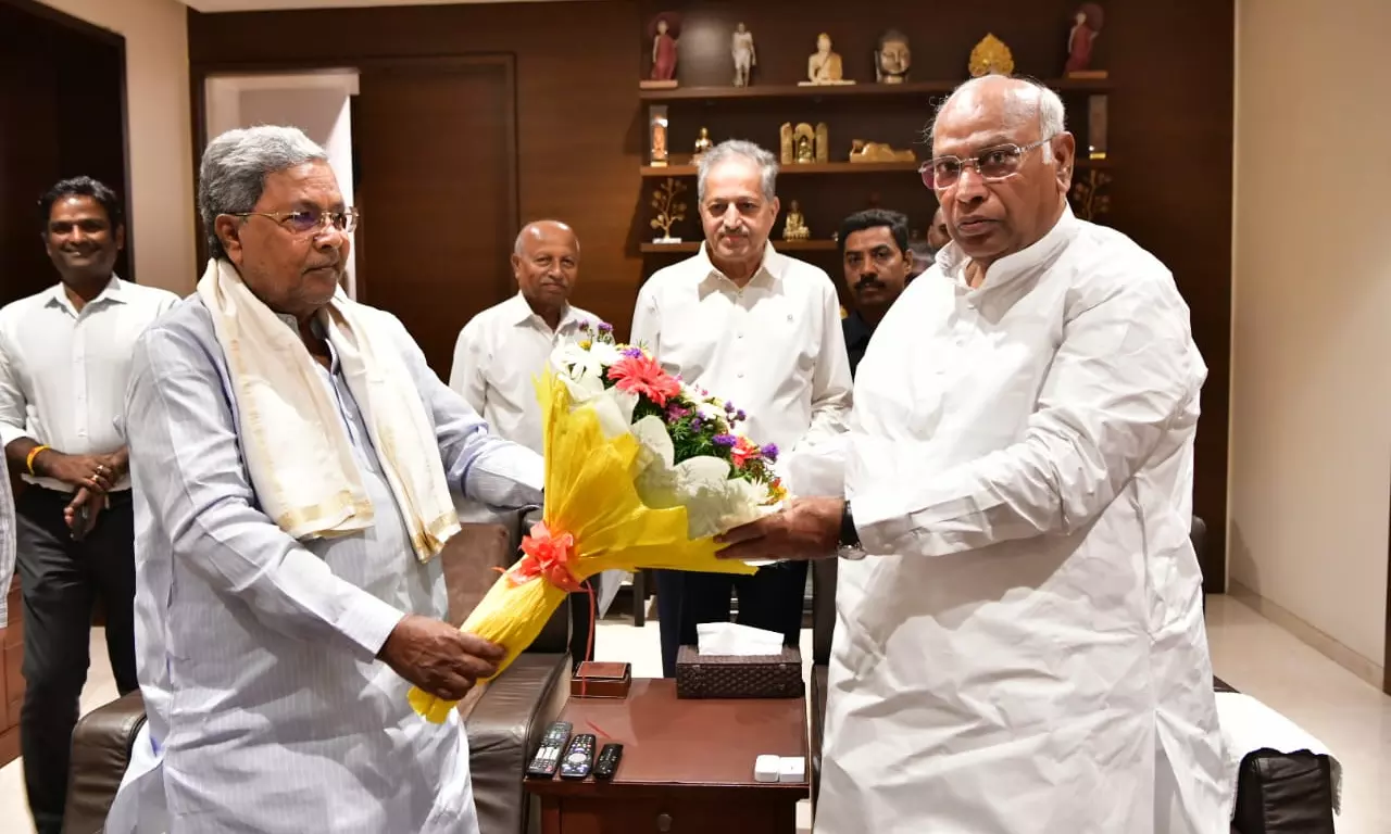 CM Met AICC President In Bengaluru, Says “Ready To Meet High Command If Summoned”