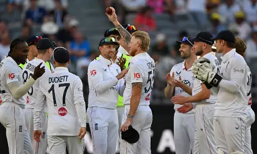 England in Charge After Dismissing Australia for 132 in Ashes Opener
