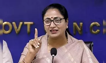 Delhi Govt To Distribute 10,000 Electric Heaters To RWAs To Combat Pollution