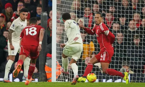 Premier League: Liverpool, Man City Slip as Arsenal Gains