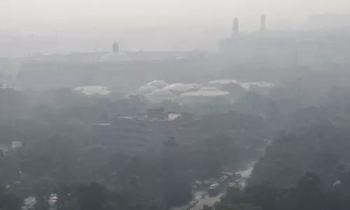 Delhi Chokes as AQI Hits Very Poor Despite GRAP Measures Delhi Chokes as AQI Hits Very Poor Despite GRAP Measures