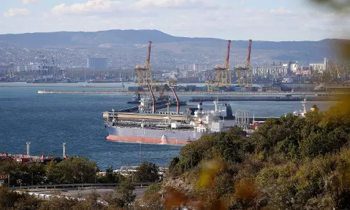 New US Sanctions Threaten to Disrupt Indias Russian Oil Lifeline