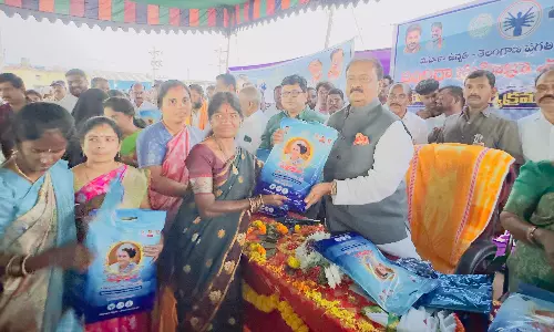 1 Crore Indiramma Saris to be Distributed: Shabbir