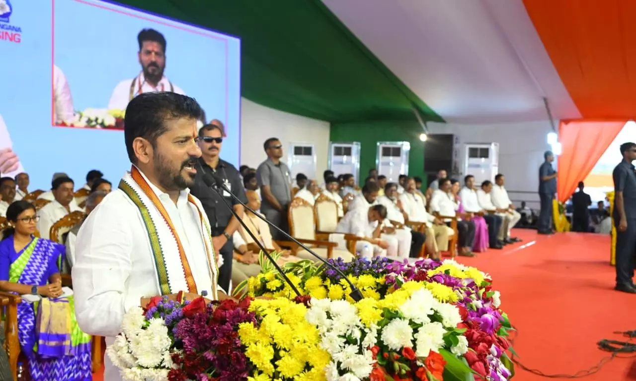 Revanth Asks Women to Vote For Congress in Local Polls