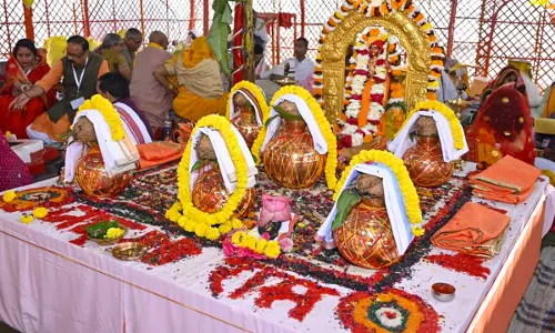 Ayodhya Decked With 100 Tonnes of Flowers for Ram Mandir Dhwaj Ceremony