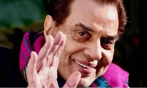 Salman Khan, Rekha, Karan Johar Honour Legacy of Dharmendra at Prayer Meet Salman Khan, Rekha, Karan Johar Honour Legacy of Dharmendra at Prayer Meet