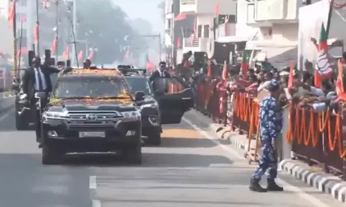 Modi Holds Ayodhya Roadshow Ahead of Ram Temple Dhwajarohan Ceremony Modi Holds Ayodhya Roadshow Ahead of Ram Temple Dhwajarohan Ceremony