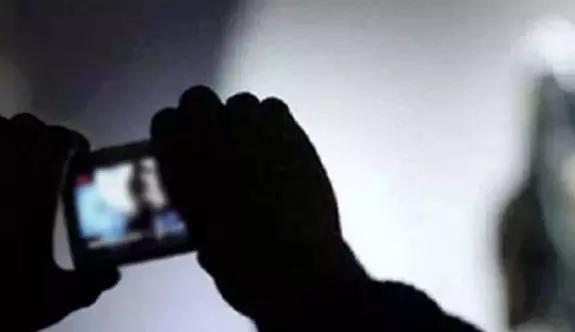 Male Nurse Arrested for Secretly Filming Women Doctors