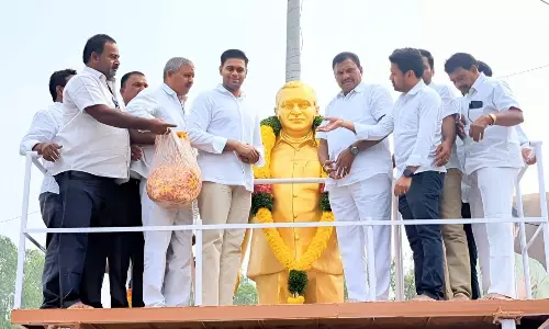 Tributes Paid to Magunta Subbarama Reddy on 78th Birth Anniversary Tributes Paid to Magunta Subbarama Reddy on 78th Birth Anniversary