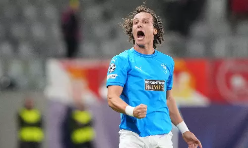 David Luiz Scores His First Champions League Goal Since 2017 at Age 38 for Pafos David Luiz Scores His First Champions League Goal Since 2017 at Age 38 for Pafos
