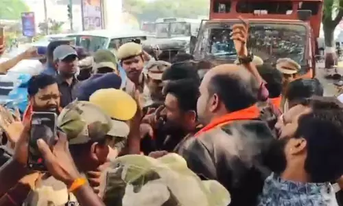 Ayyappa Devotees Lay Siege to Telangana DGP Office