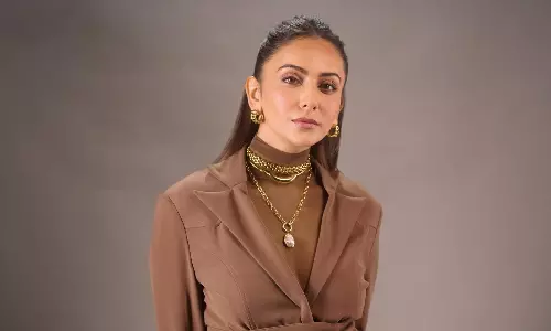 Rakul Preet Slams Online Impersonator