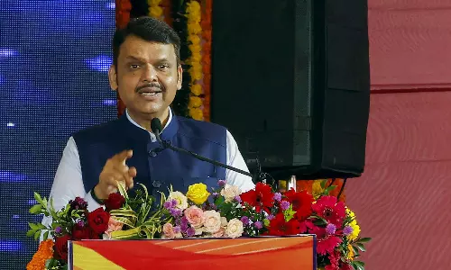 Fadnavis Backs Renaming ‘IIT Bombay’ As ‘IIT Mumbai’ Fadnavis Backs Renaming ‘IIT Bombay’ As ‘IIT Mumbai’