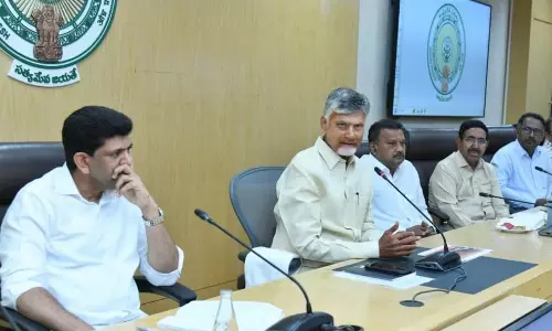Naidu Wants MPs to Coordinate in Parliament, Ensure Development in AP