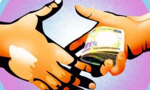 ACB Traps Marredpally VRO Demanding Bribe