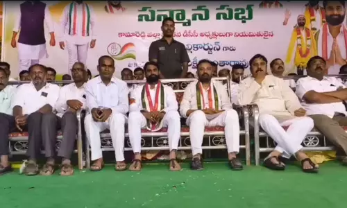 Ale Mallikarjun Receives Grand Welcome in Jukkal Ale Mallikarjun Receives Grand Welcome in Jukkal