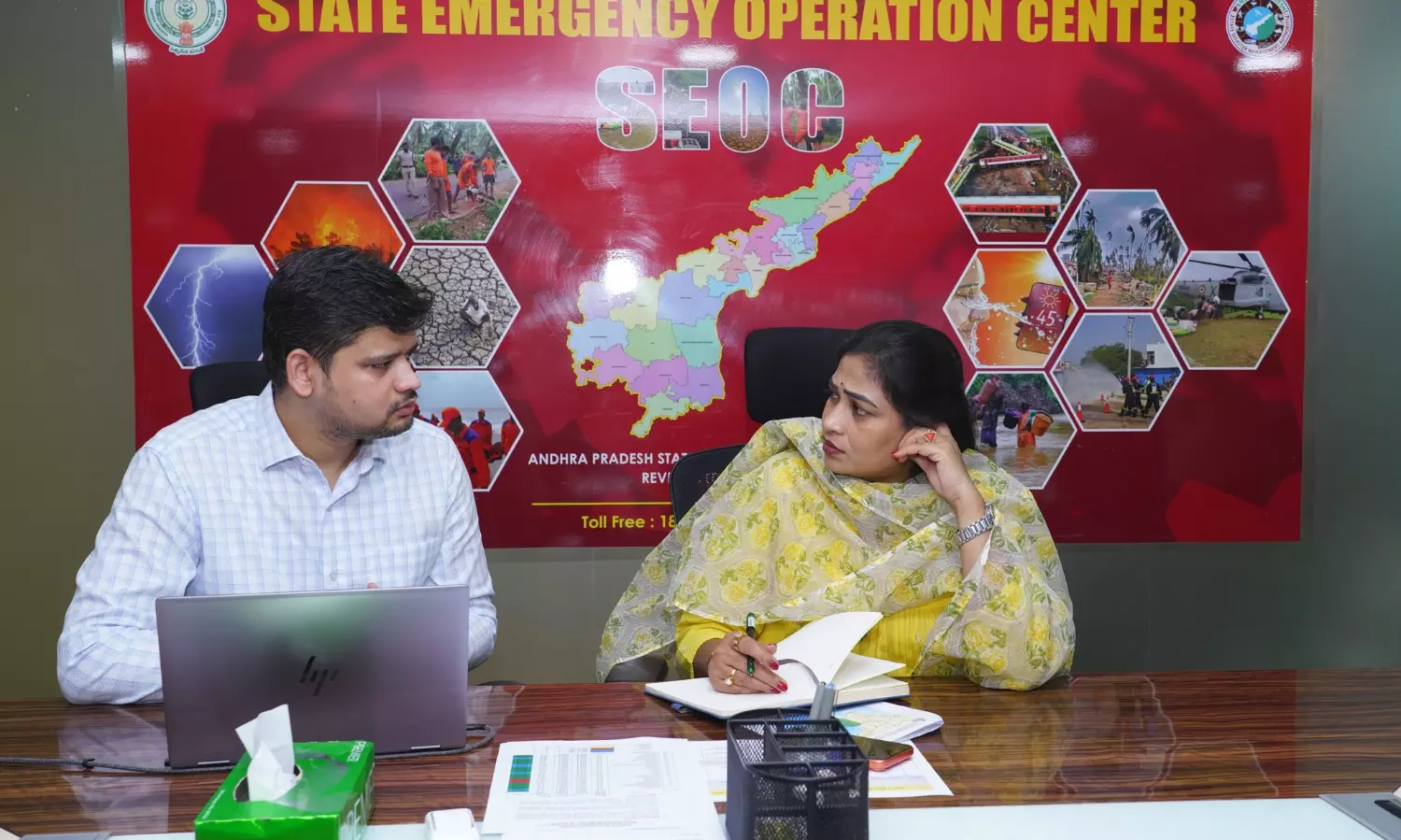 Home Minister Anitha Reviews Preparedness Amid Cyclone Ditwah Alert in AP