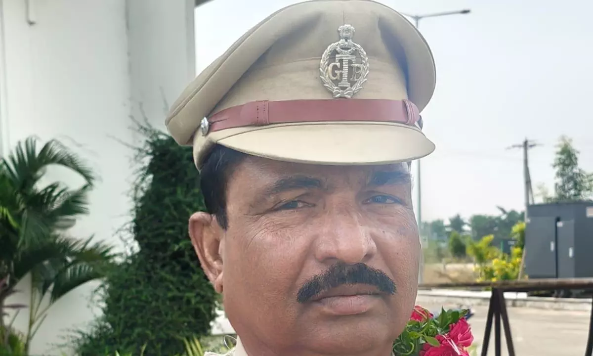 Suryapet SI Takes VRS To Contest For Sarpanch Post