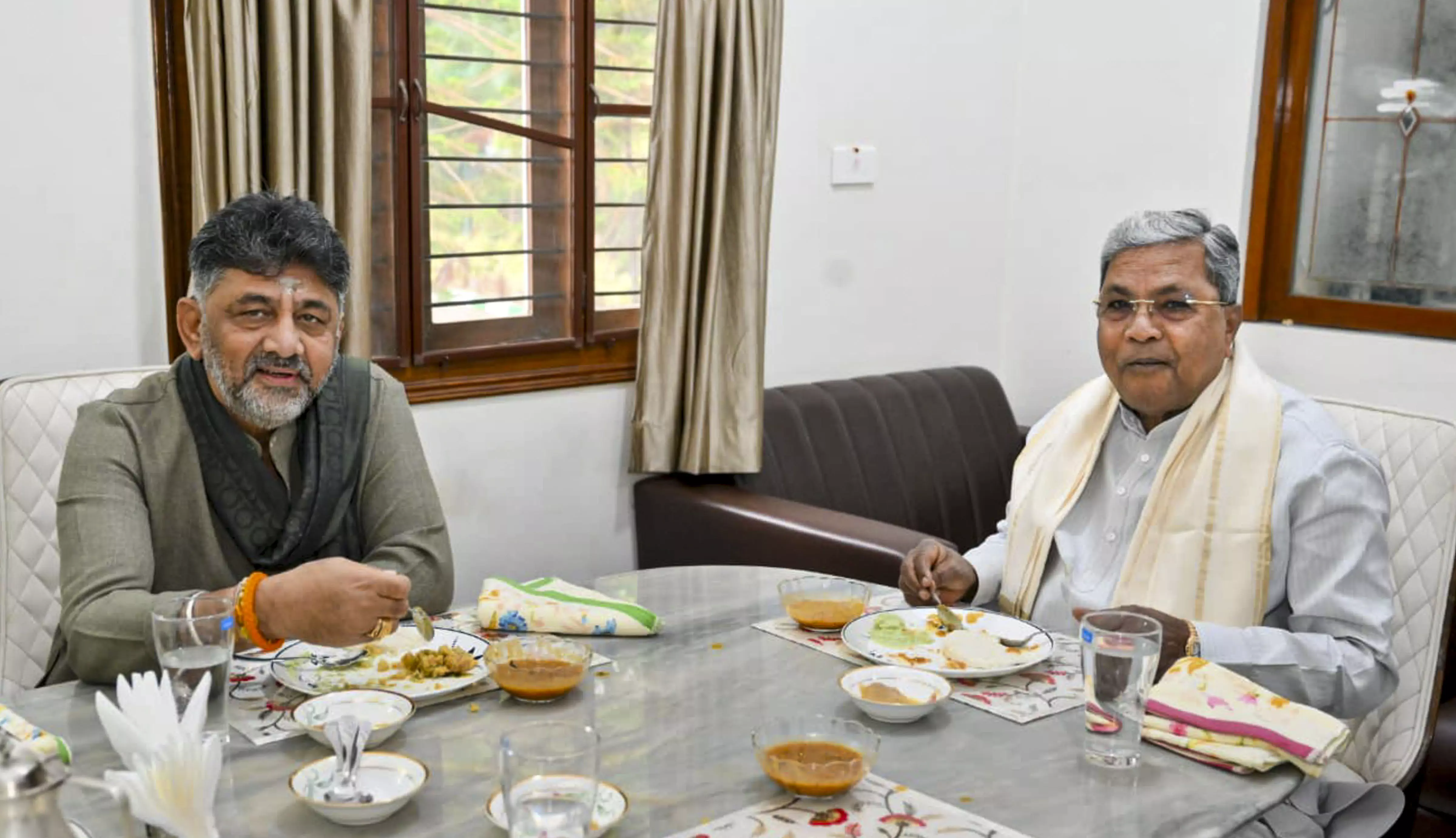 Siddaramaiah, Shivakumar Deny Fissures on CM Post