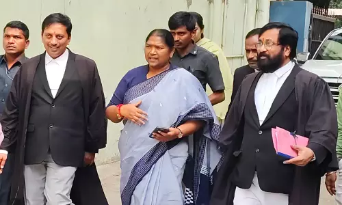 Seethakka Appears Before Court in 2021 Case Booked for Staging Protest during Covid