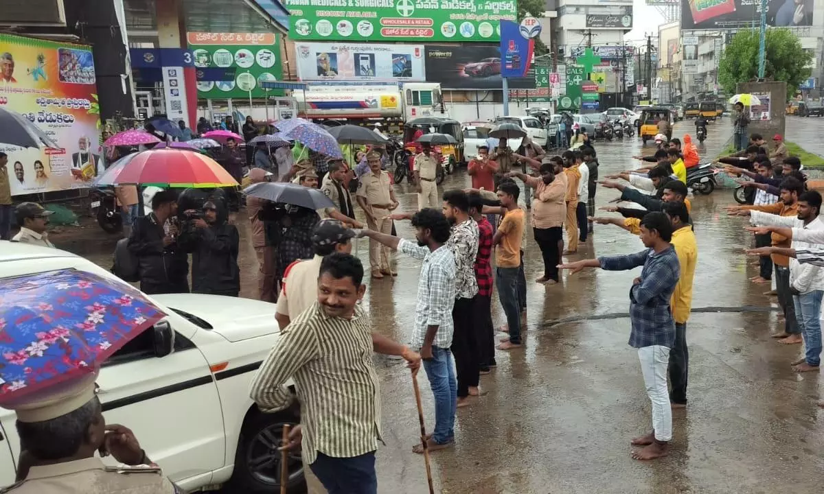 Nellore Police Conduct Counseling Parade for Rowdy-Sheeters