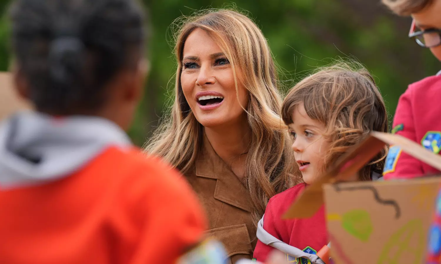 Melania Trump Reveals White House Holiday Decorations and Her Theme, ‘Home Is Where the Heart Is’