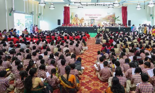 Hare Krishna Temple Celebrates Gita Jayanthi Hare Krishna Temple Celebrates Gita Jayanthi