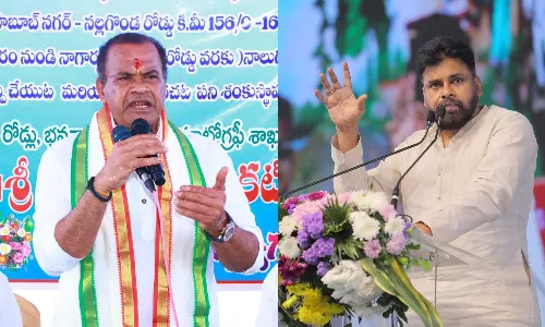 Komatireddy to Pawan Kalyan: Apologise or Face Telangana Film Ban