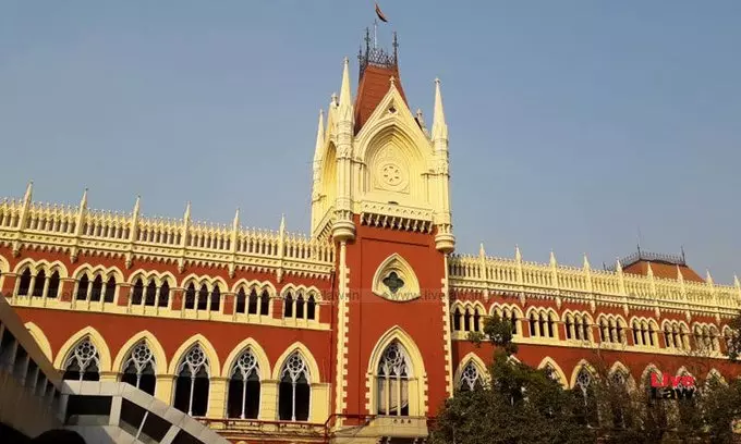 Calcutta High Court Nullifies Termination of 32,000 Primary Teachers