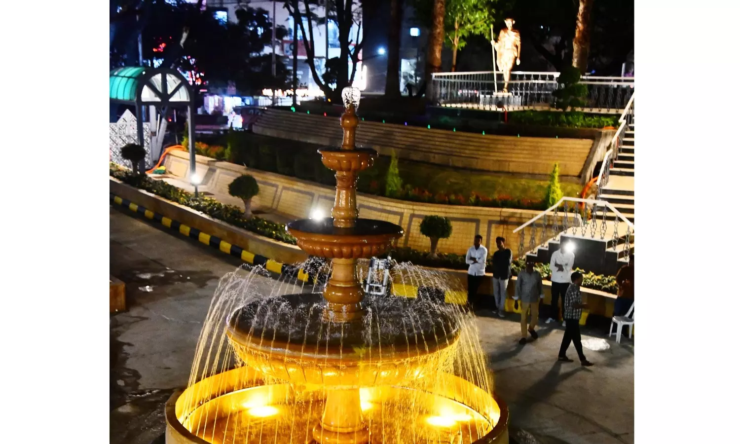 After 15-Year Wait, GHMC To Unveil Two Statues at Head Office