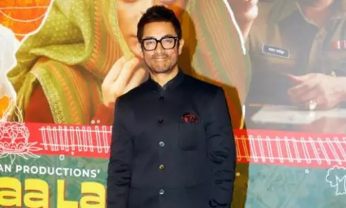 Aamir Khan Backs Vir Das Directorial Debut Aamir Khan Backs Vir Das Directorial Debut