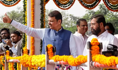 Fadnavis Launches 9.96-km Mumbai Tunnel Work Fadnavis Launches 9.96-km Mumbai Tunnel Work