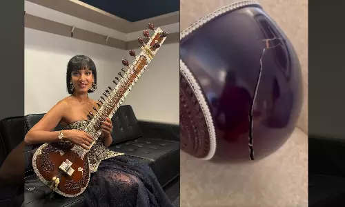 Anoushka Shankar Accuses Air India of damaging Her Sitar Anoushka Shankar Accuses Air India of damaging Her Sitar