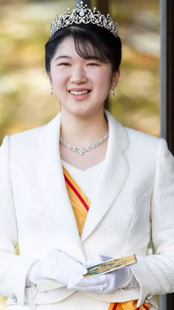 Japan Pushes for Princess Aiko as Future Monarch