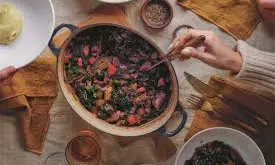 Pamela Anderson’s Vegetable Bourguignon Is A Hearty Dish For Cozy Nights Pamela Anderson’s Vegetable Bourguignon Is A Hearty Dish For Cozy Nights