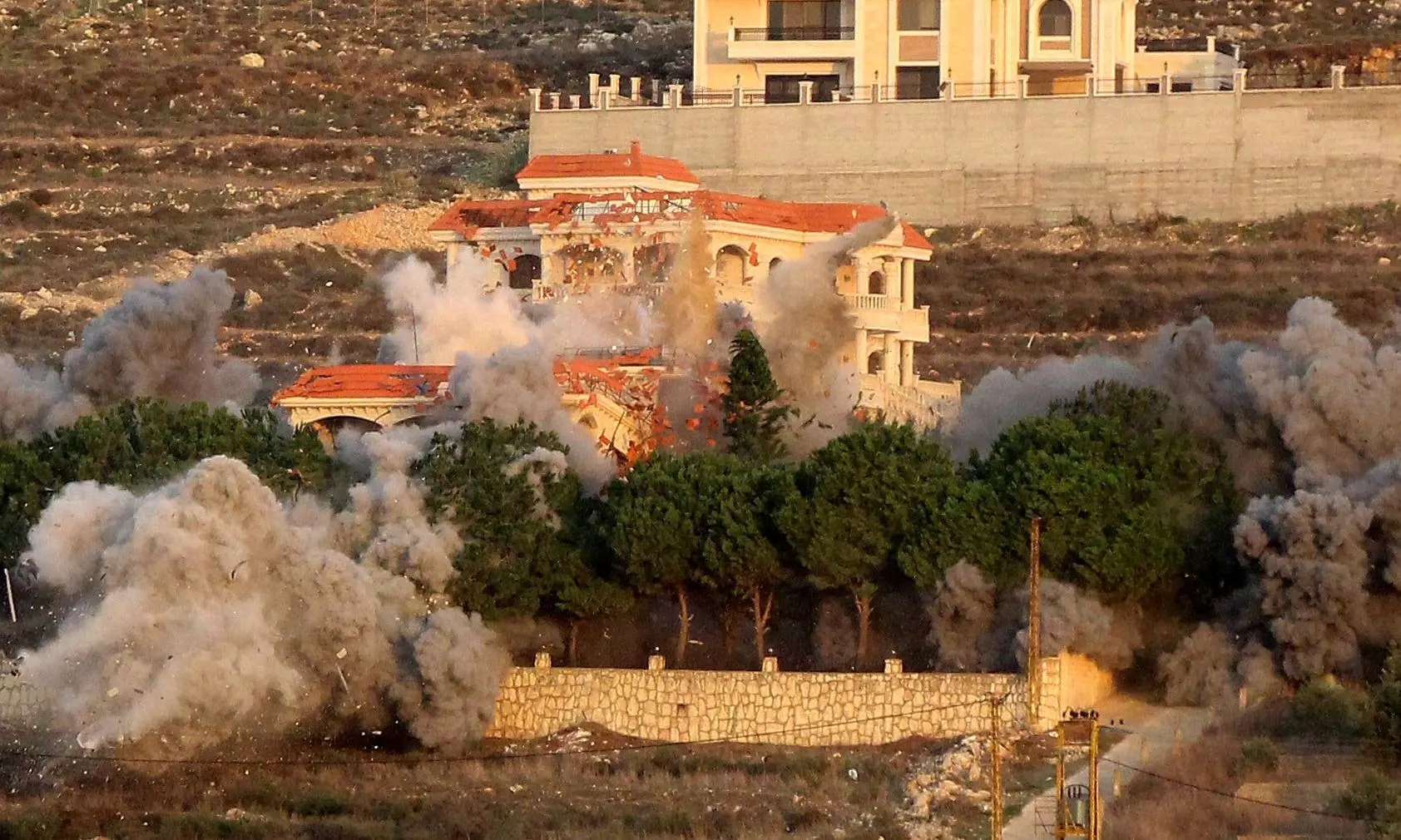 Israel Launches Fresh Strikes On South Lebanon After Warnings