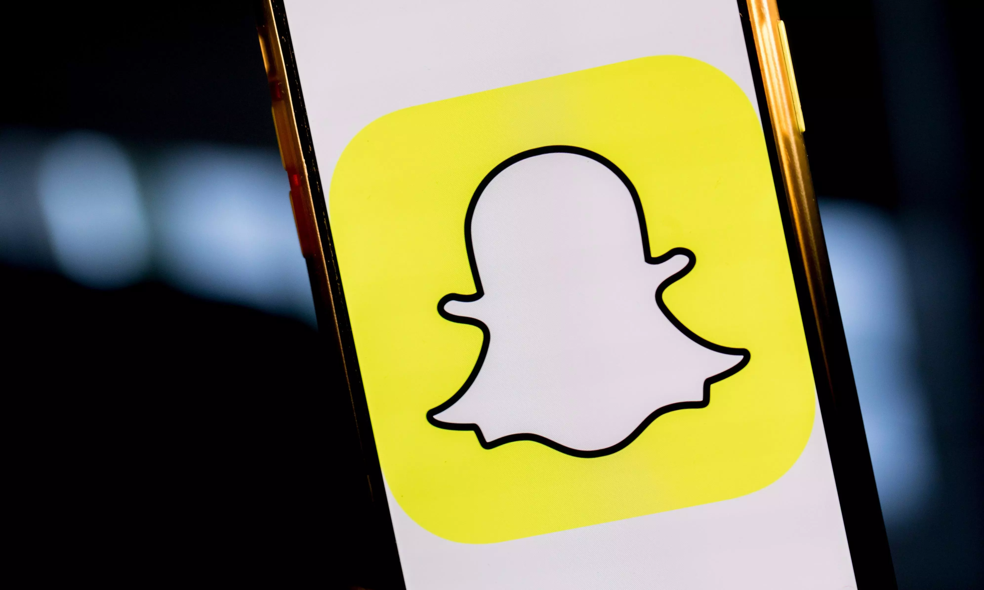 Russia Bans Snapchat, FaceTime: Report