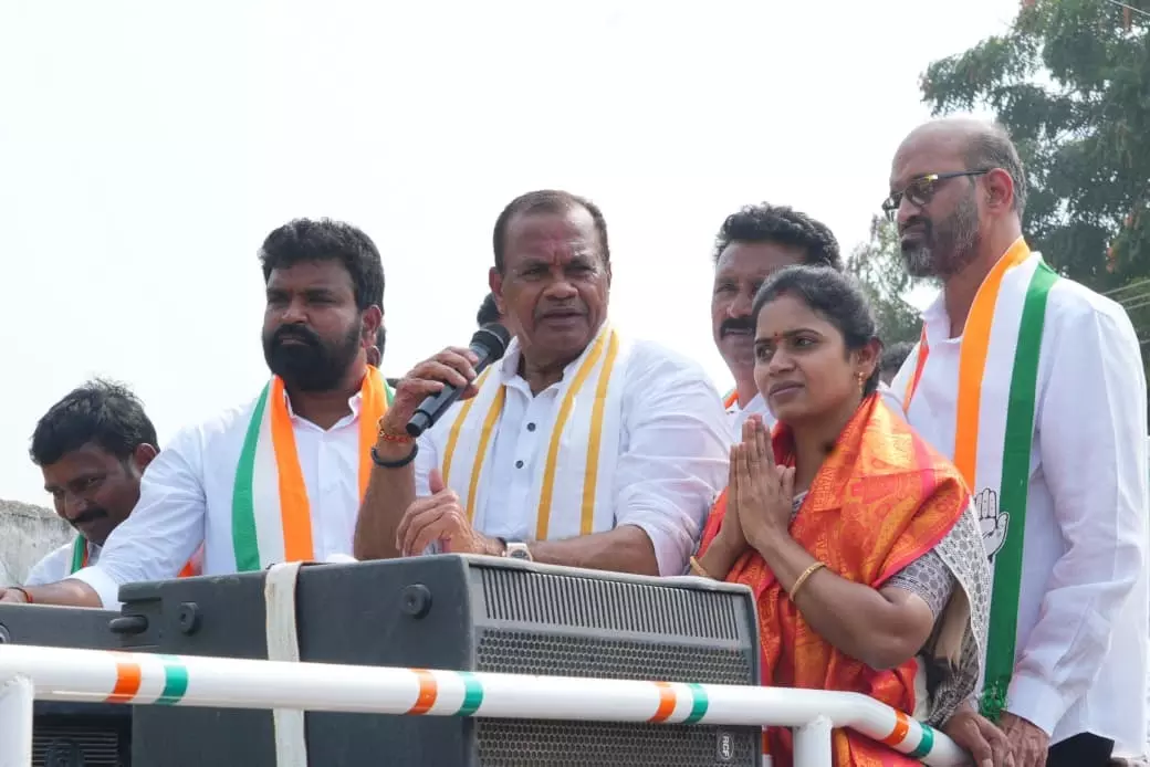 Vote for Congress-Backed Candidates for Village Development: Komatireddy