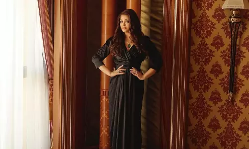 Aishwarya Rai Stuns in Minimalist Black at Red Sea International Film Festival