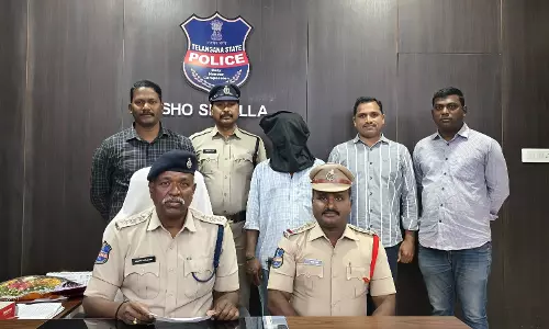 Man Arrested for Stealing Bag with ₹3.92 lakh On Bus in Sircilla Man Arrested for Stealing Bag with ₹3.92 lakh On Bus in Sircilla