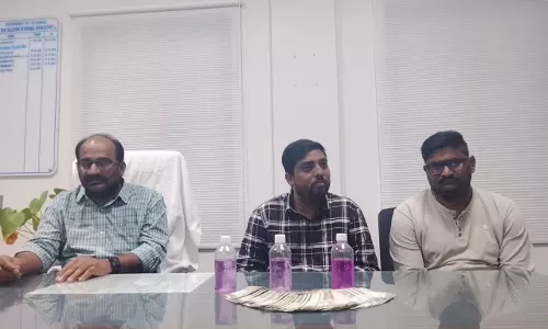 Additional Collector, DEO Staff Caught Taking ₹60,000 Bribe in Hanamkonda Additional Collector, DEO Staff Caught Taking ₹60,000 Bribe in Hanamkonda