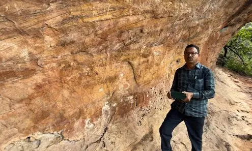 Rock Art Site with Human, Animal Figures Found in Peddapalli Rock Art Site with Human, Animal Figures Found in Peddapalli