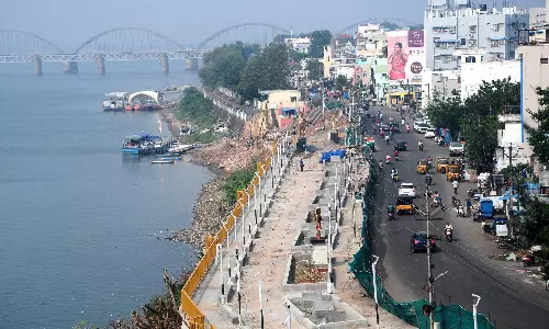 CWC Takes Up Study On Godavari Riverbed Profile