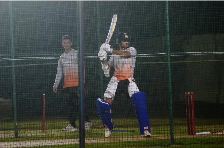 Vizag Decider: India, South Africa Clash in High-Stakes ODI Series Finale Vizag Decider: India, South Africa Clash in High-Stakes ODI Series Finale