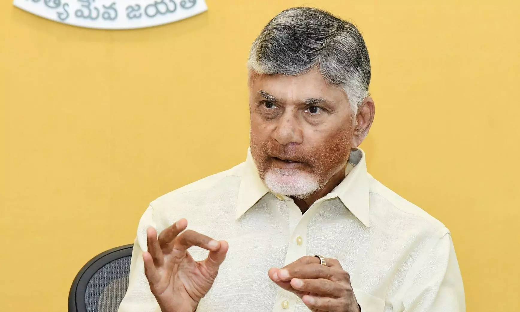 Naidu Flags Gaps in Performance of 37 MLAs; Warns Crackdown on Lady Dons